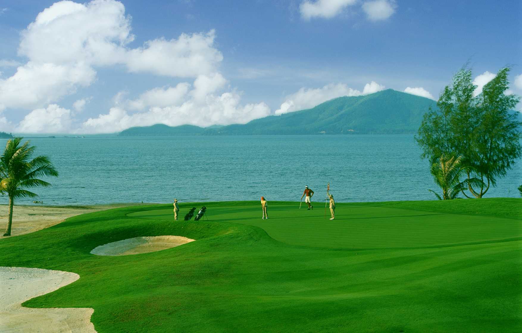 phuket golf tours